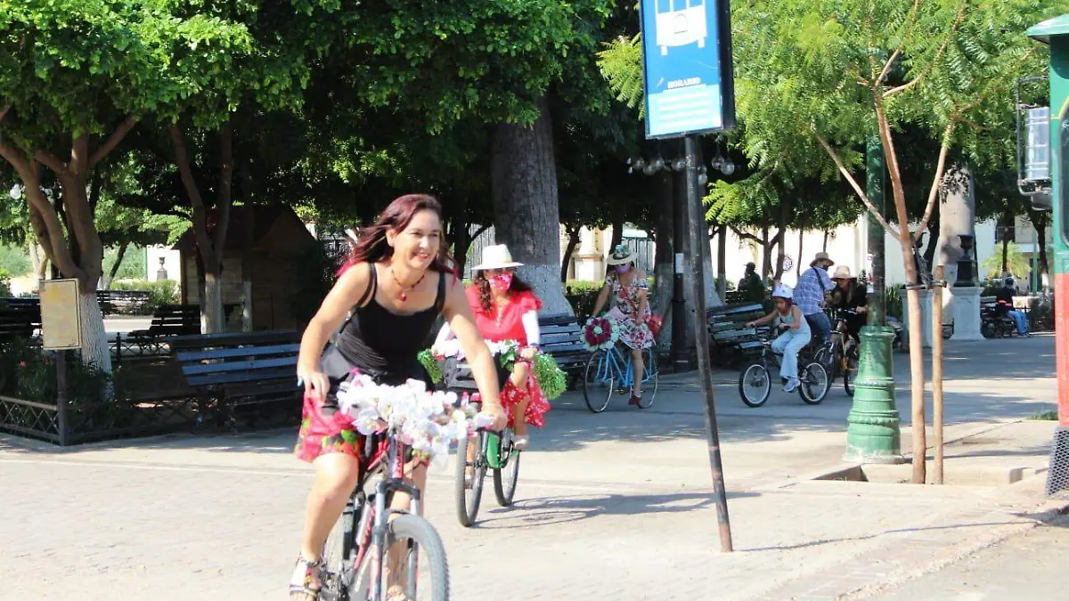 ciclismo-mujeres-en-bici-alma-angelina 6